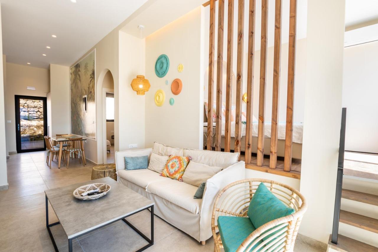 Euphoria Suites Lakki  Buitenkant foto