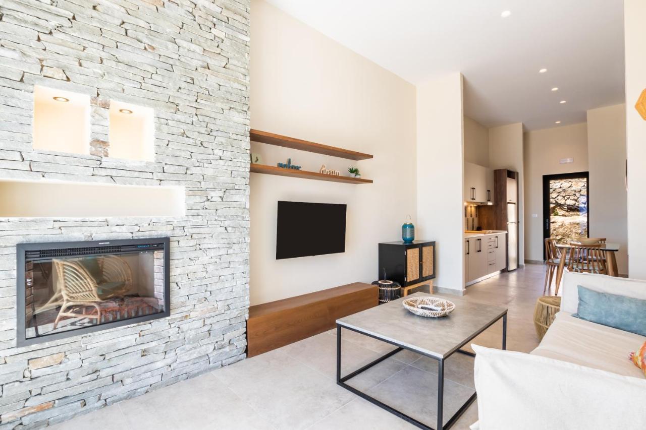 Euphoria Suites Lakki  Buitenkant foto