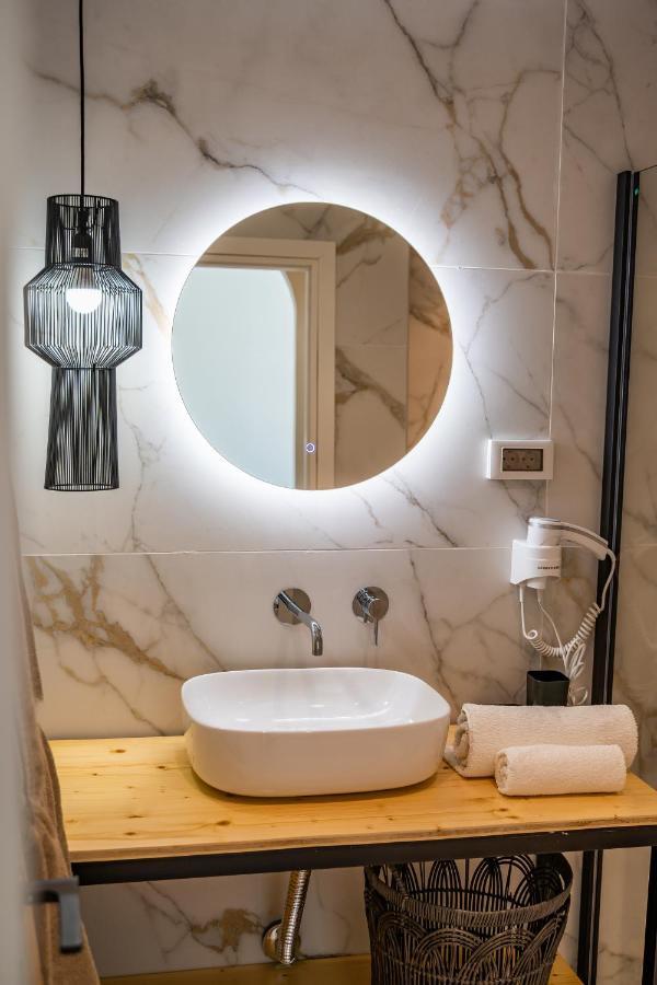 Euphoria Suites Lakki  Buitenkant foto